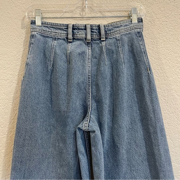 Free People | We The Free | Devon Wide Leg Crop Trouser Jeans in Vintage Blue - Picture 8 of 9